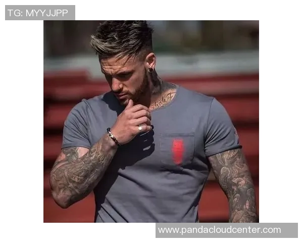 花臂足球明星盘点这些球员在场上场下都带着独特纹身魅力